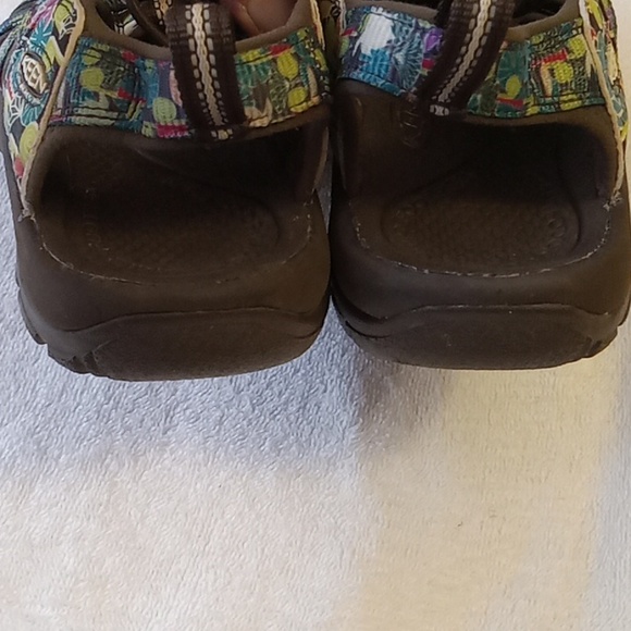 Keen Multicolor Adult Sandals Size 9 - Picture 5 of 8